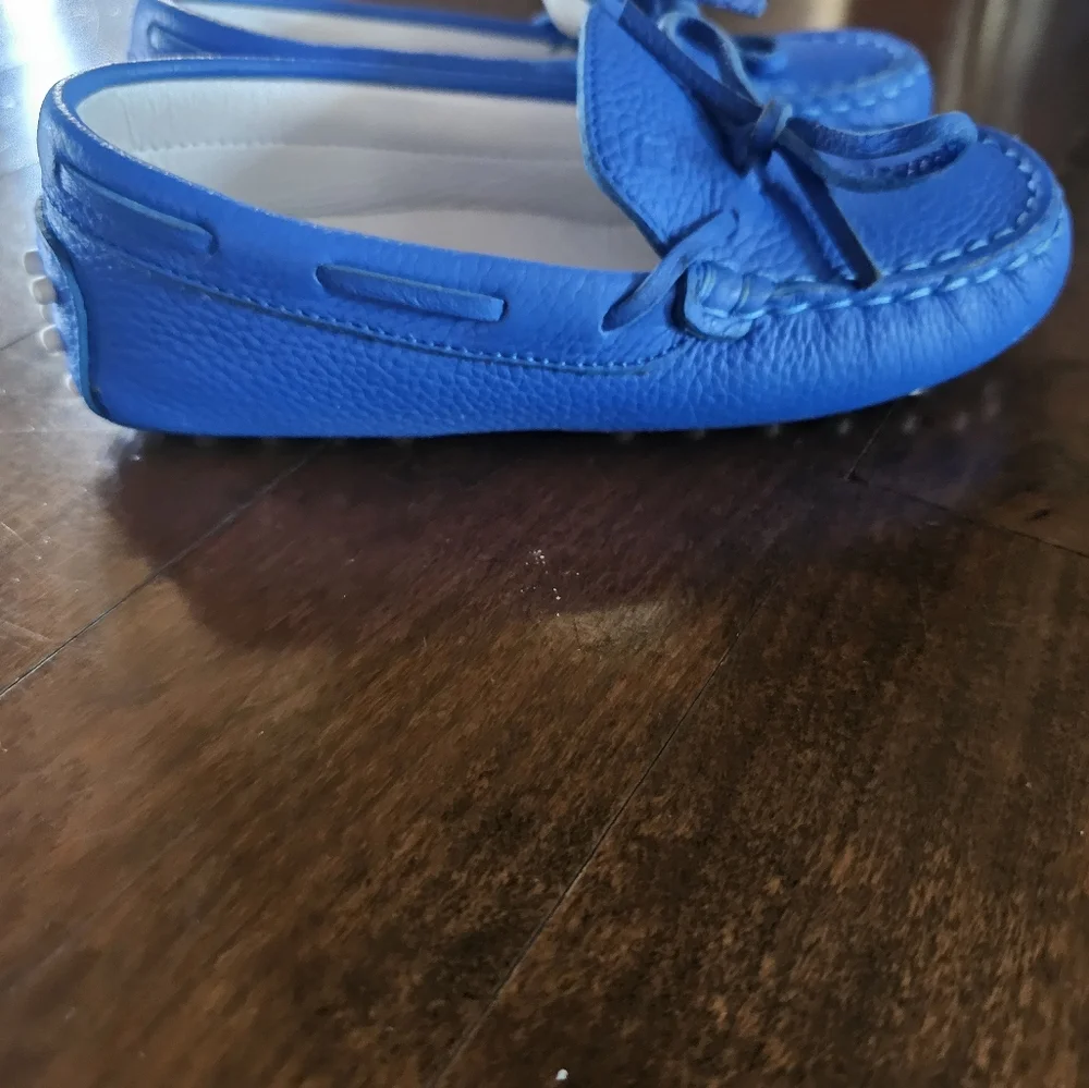 TOD'S kids loafer